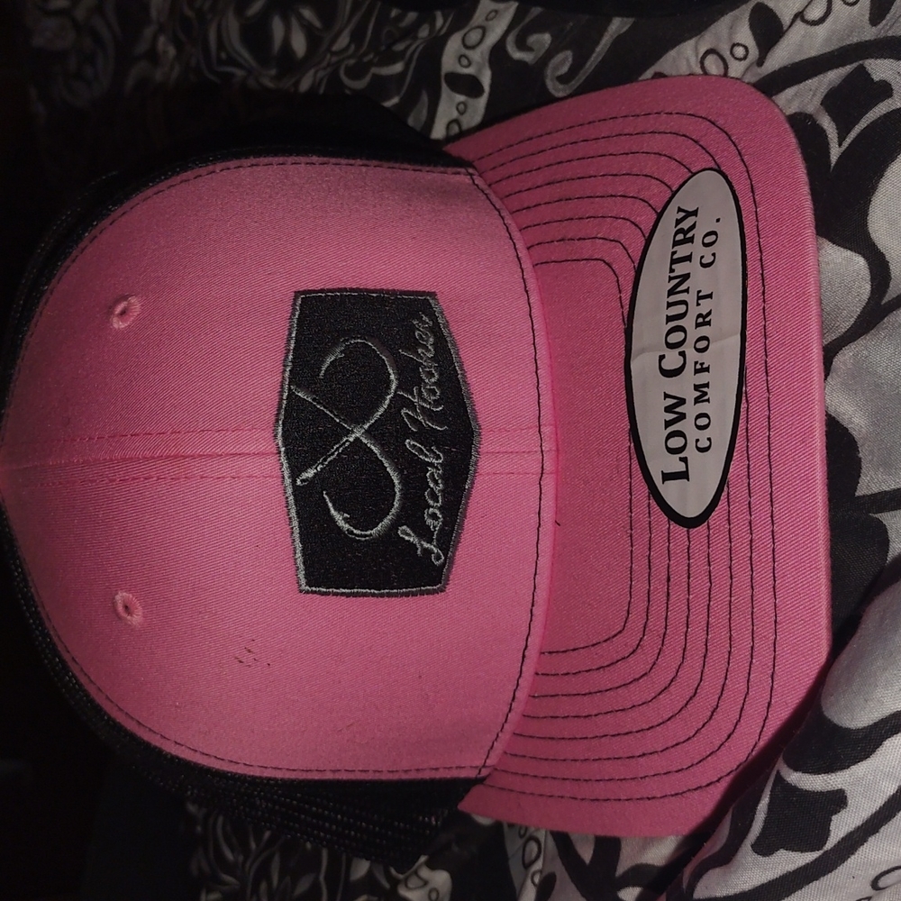 Local Hooker hat